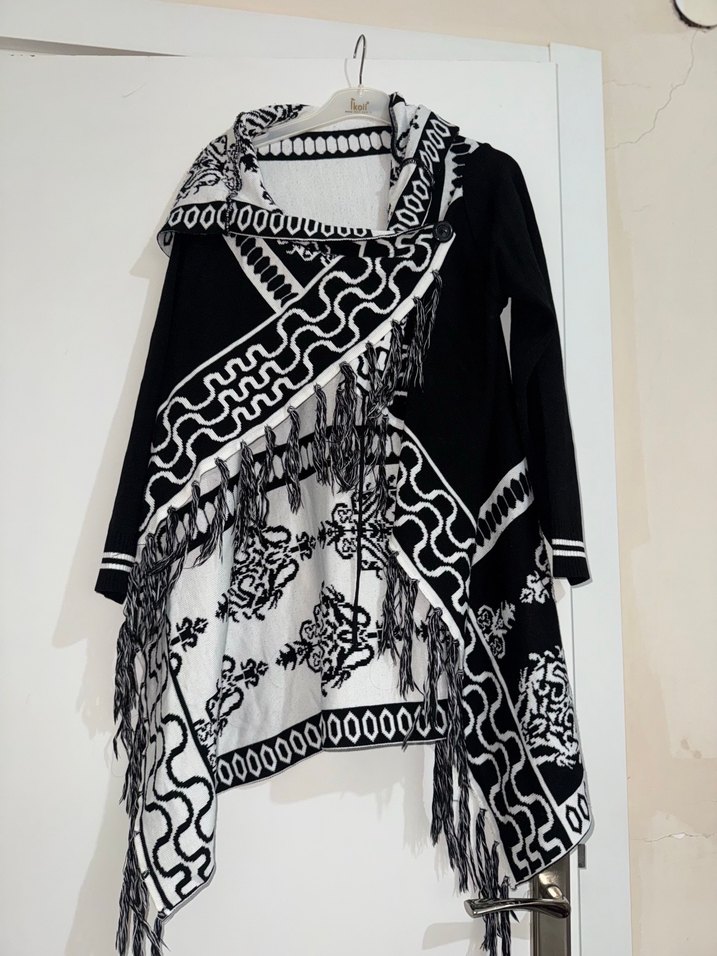 Siyah hırka - Görsel 3