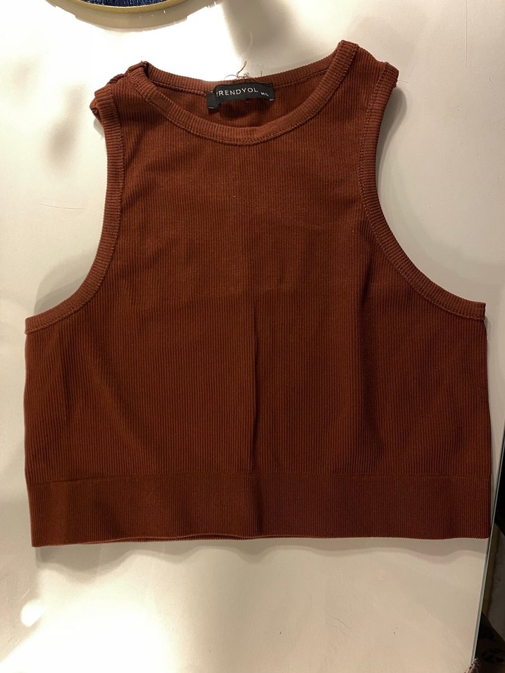 Kahverengi Kadın Midi Tayt ve Atlet Takımı - Görsel 3