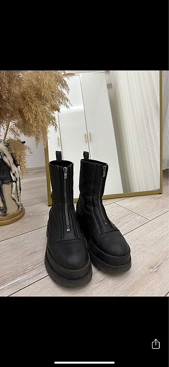 36 Beden Bershka bot