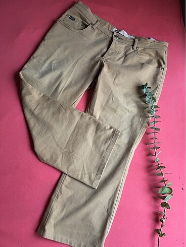 Lee Cooper Bermuda Jean