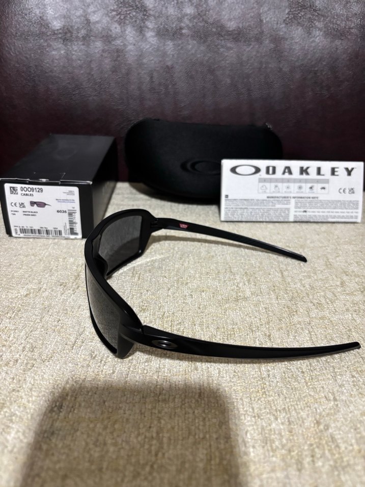 Oakley Biker Siyah Minimalist Erkek Güneş Gözlüğü - Görsel 3