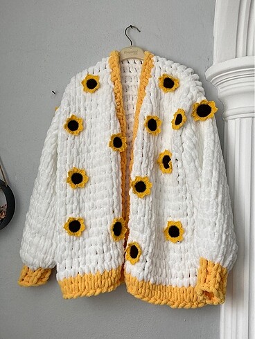 xl Beden Puffy ayçiçekli hırka