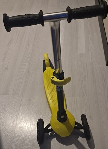 Decathlon scooter