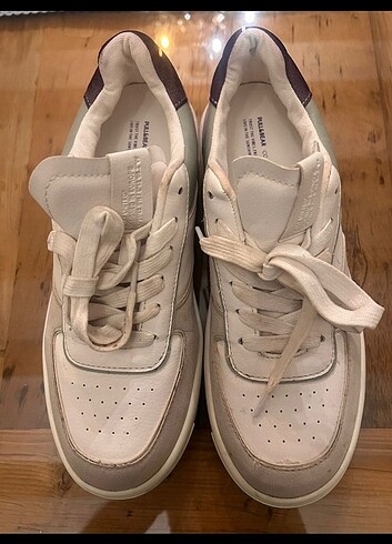 40 Beden beyaz Renk Pull bear spor ayakkabı sneaker tertemiz sorunsuz