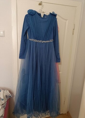 38 Beden mavi Renk Tesettür abiye elbise 