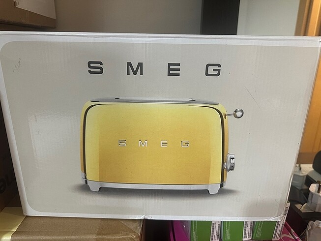Smeg Gold ekmek kızartma makinesi