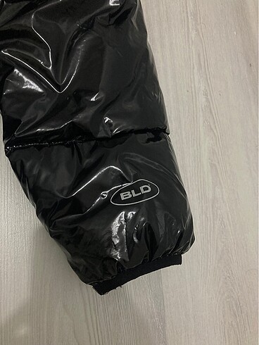 xs Beden bershka parlak mont