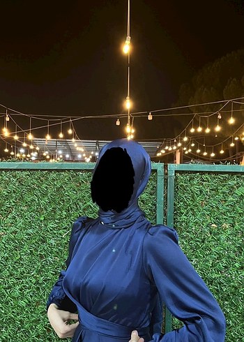 38 Beden Drapeli Saten Tesettür Lacivert Kadın Elbise