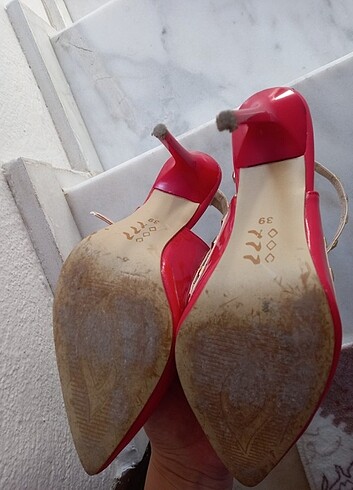 Trendyol & Milla Kırmızı ayakkabı 
