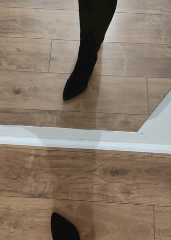 Kadın siyah dizüstü topuklu çizme