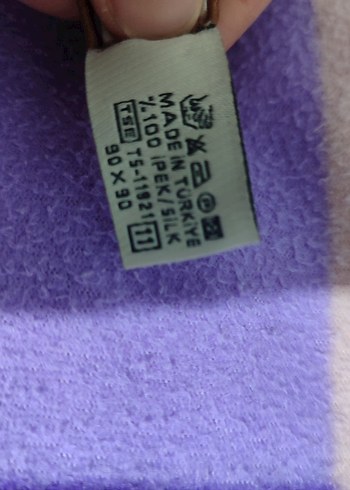 Bej Leopar Desenli ipek Eşarp - Görsel 4