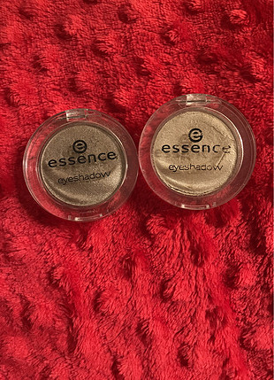Essence Essence Far