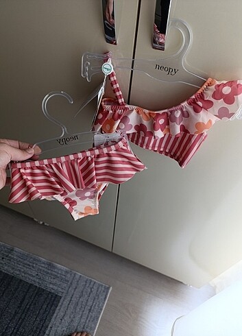 Kız bebek bikini
