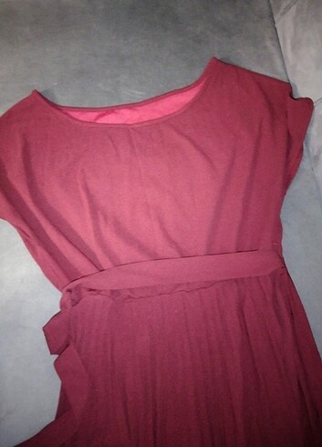 xl Beden Bordo yeni. Elbise