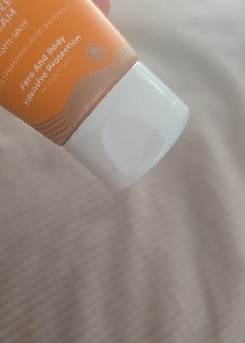 Vully SPF 50 Güneş Koruyucu Krem - Görsel 2