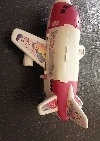 Renkli Pembe Uçak Figürü