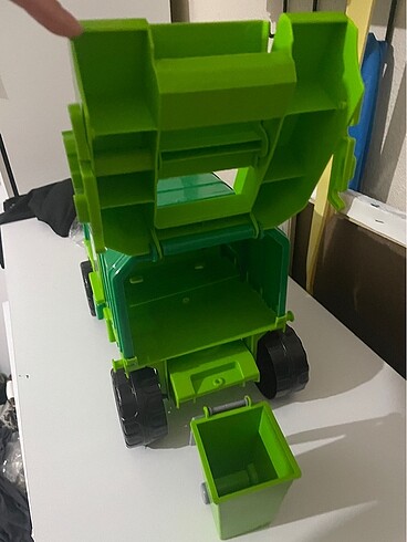  Beden Renk Çöp kamyonu oyuncak 43cm
