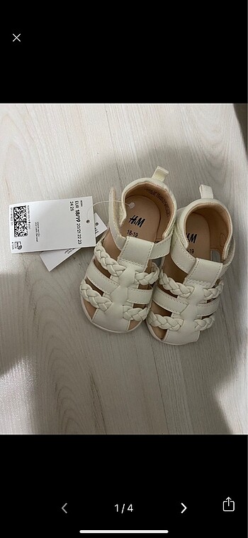 H&M Bebek sandalet