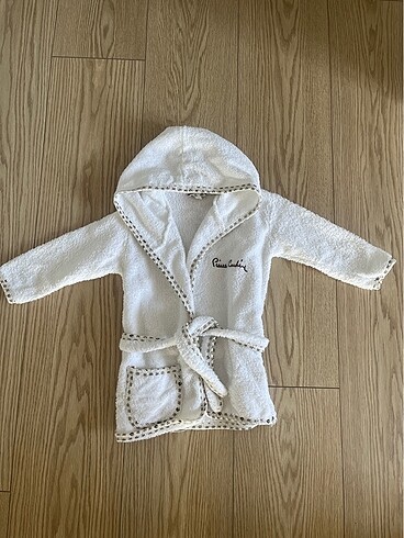 Pierre cardin bornoz