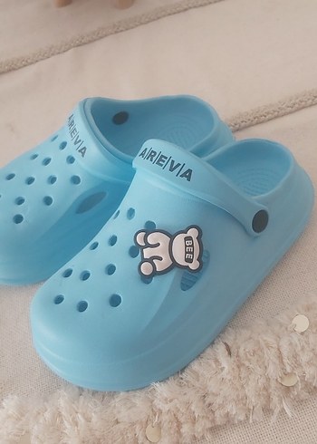 Diğer Mavi Erkek Çocuk Kaydırmaz Terlik Velcro