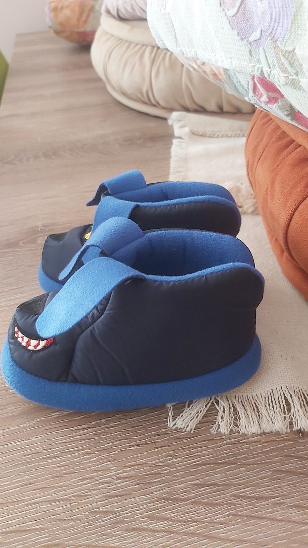 Erkek Çocuk Mavi Nakışlı Sıcak Ev Terliği - Görsel 3