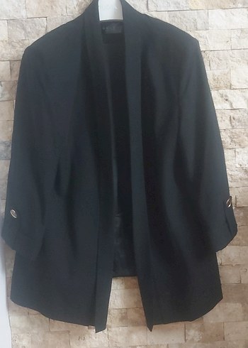Siyah Düğmeli Kadın Midi Blazer