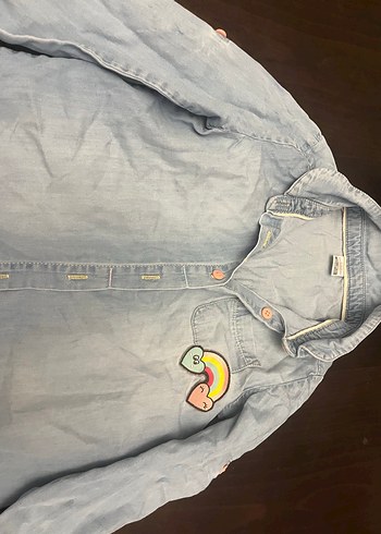 LC Waikiki Gri Denim Düğmeli Kız Gömlek