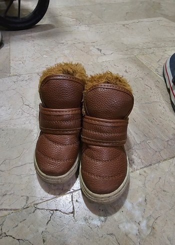 22 Beden Kahverengi Kürklü Unisex Çocuk Botu