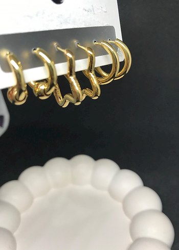 Zincir Detaylı Altın Mini Küpe Seti - Görsel 6