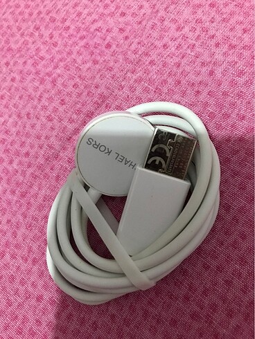 michael kors watch wireless charger