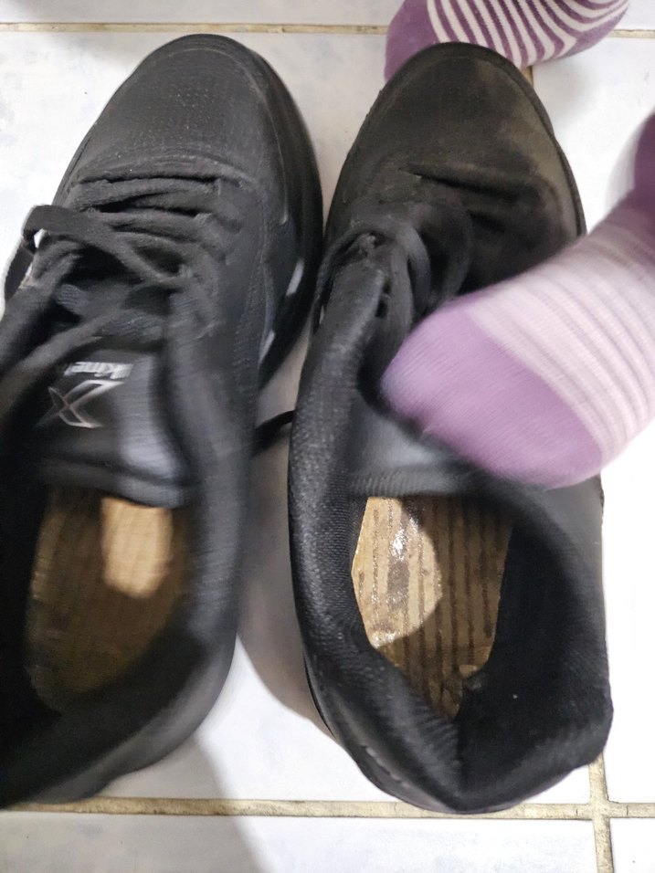 Siyah Bağcıklı Kadın Spor Ayakkabısı - Görsel 3