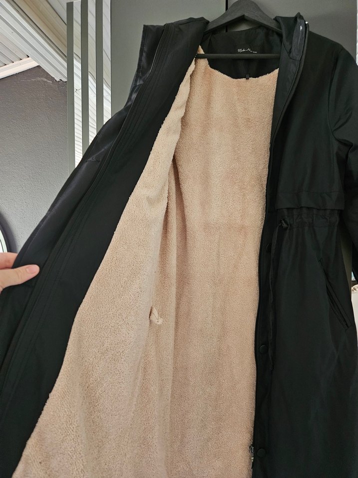 Siyah Uzun Fermuarlı Kadın Mont - Görsel 2