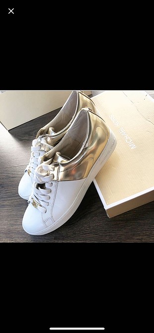 Michael kors sneakers