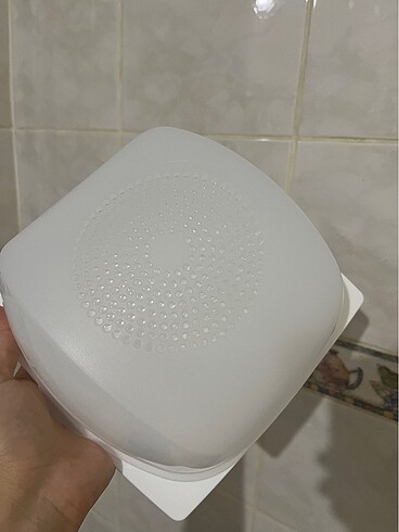 Tupperware peynir kutusu
