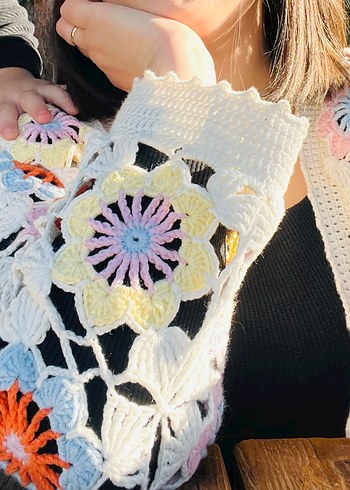 Çiçek motif hırka - Görsel 3