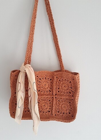 Pull bear motif hasır çanta 