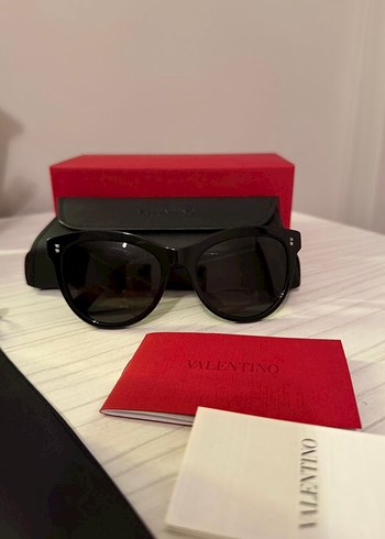 Valentino Güneş Gözlüğü