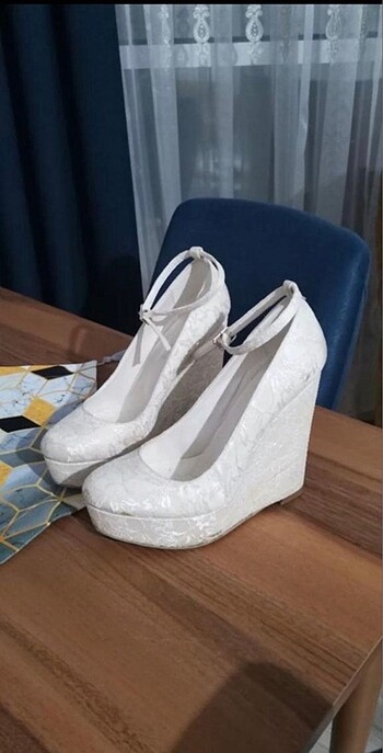 Gelin ayakkabısı