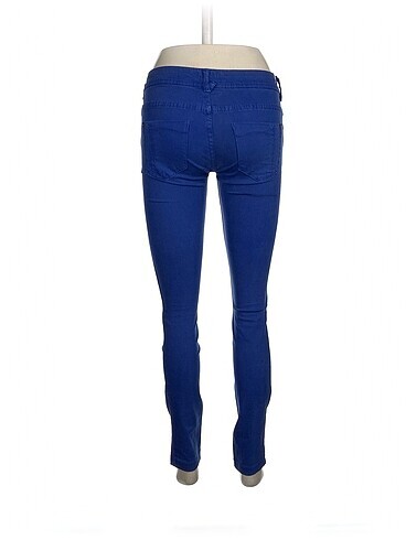 36 Beden Pull and Bear Skinny %70 İndirimli.