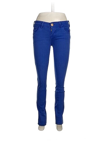 Pull and Bear Skinny %70 İndirimli.