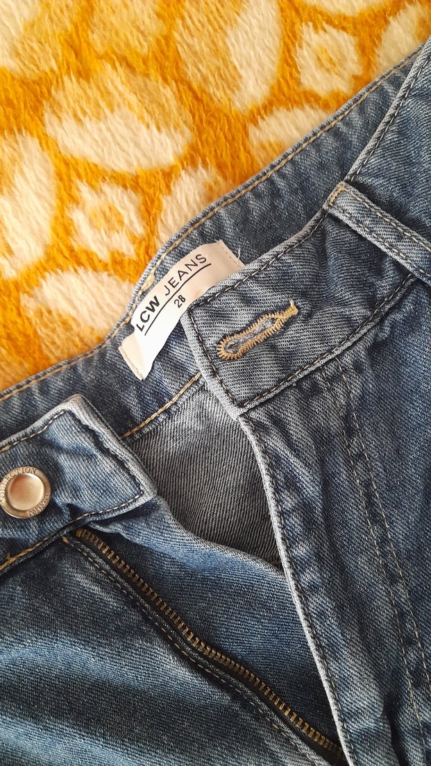 Mavi Rahat Kesim Midi Kot Şort - Görsel 2