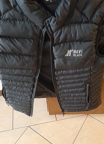 Şişme siyah yelek