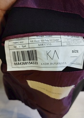 Düğmeli Siyah Erkek Takım Elbise Ceketi - Görsel 3