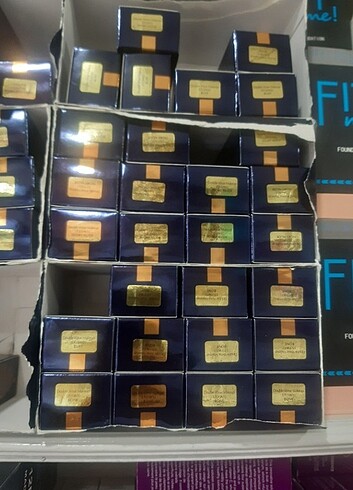  Beden Estee Lauder fondöten