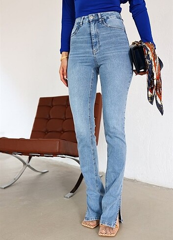 Glen Açık Renk Paça Yırtmaçlı Jean