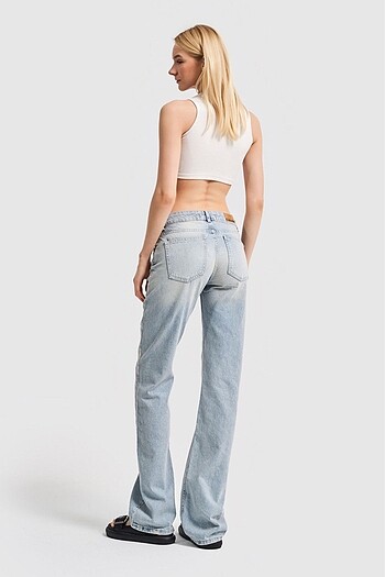 l Beden mavi Renk Düşük bel straight jean