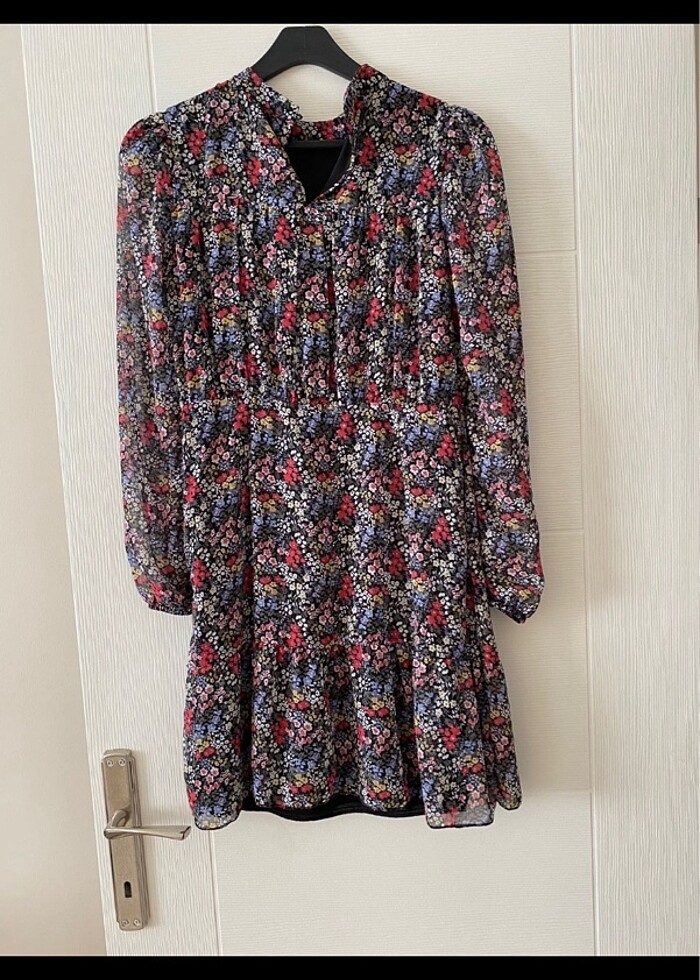 Çiçekli şifon elbise - Görsel 2