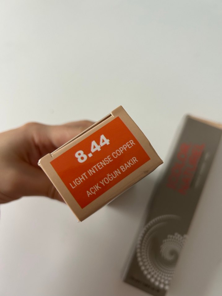 Color Naturel'in Yoğun Bakır saç boyası - Görsel 2