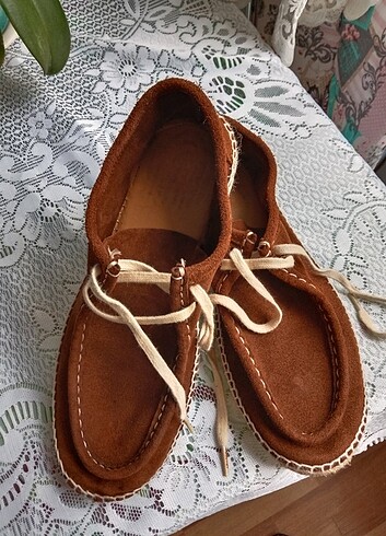 Adidas 45 numara süet kahverengi erkek ayakkabısı