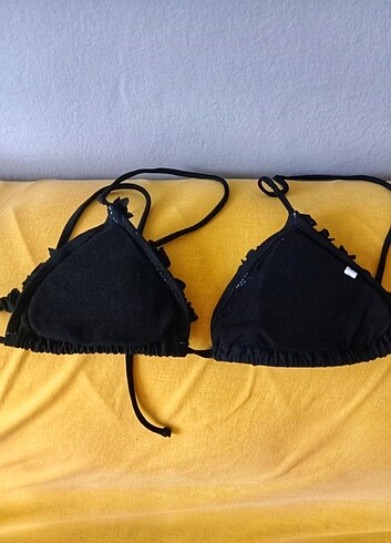 CB Made in italy italyan model siyah ve dore bikini üstü